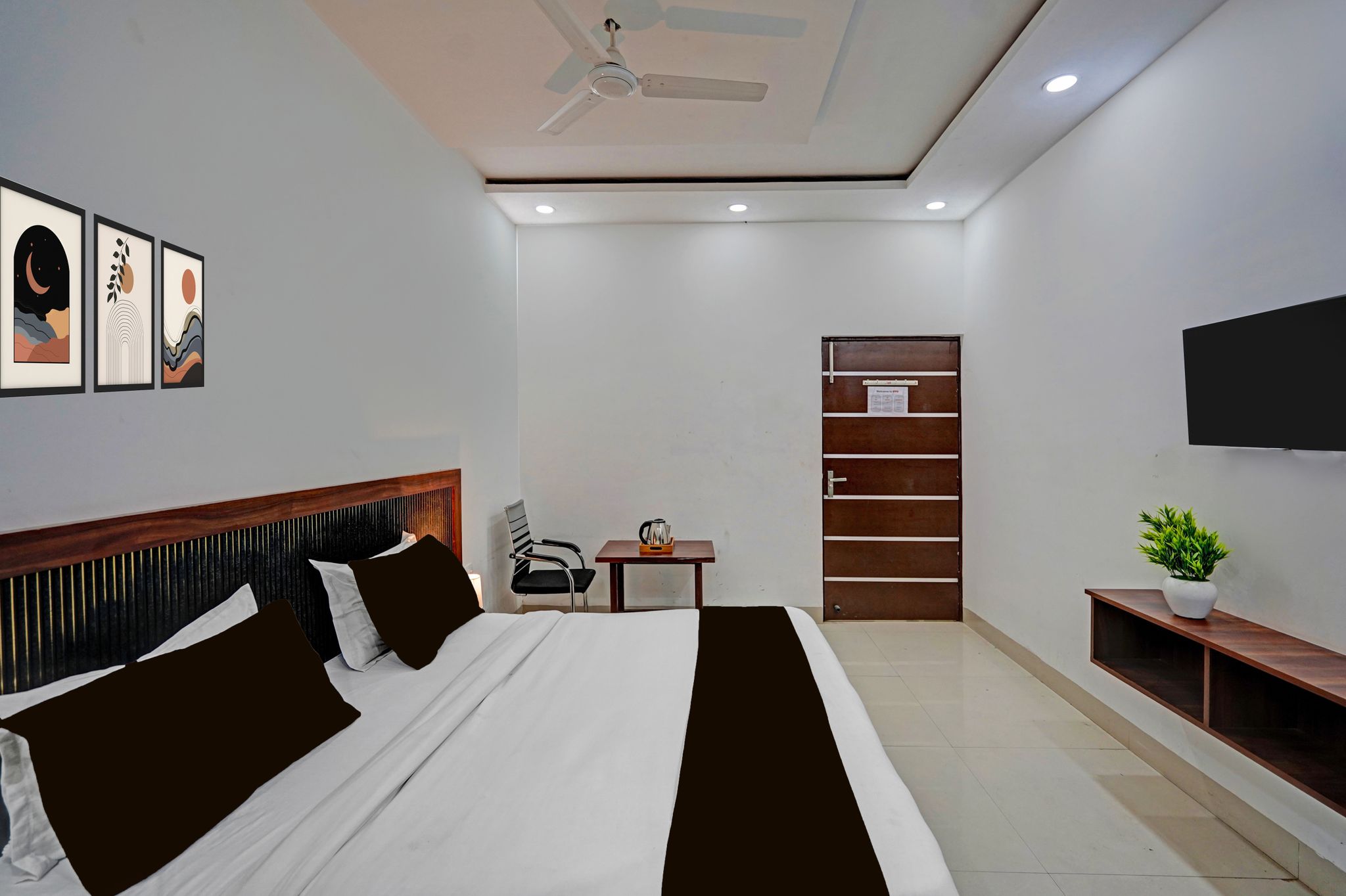 Super Hotel O Sector 110 Noida Formerly Luv Kush Tower Bhangel Classic 49