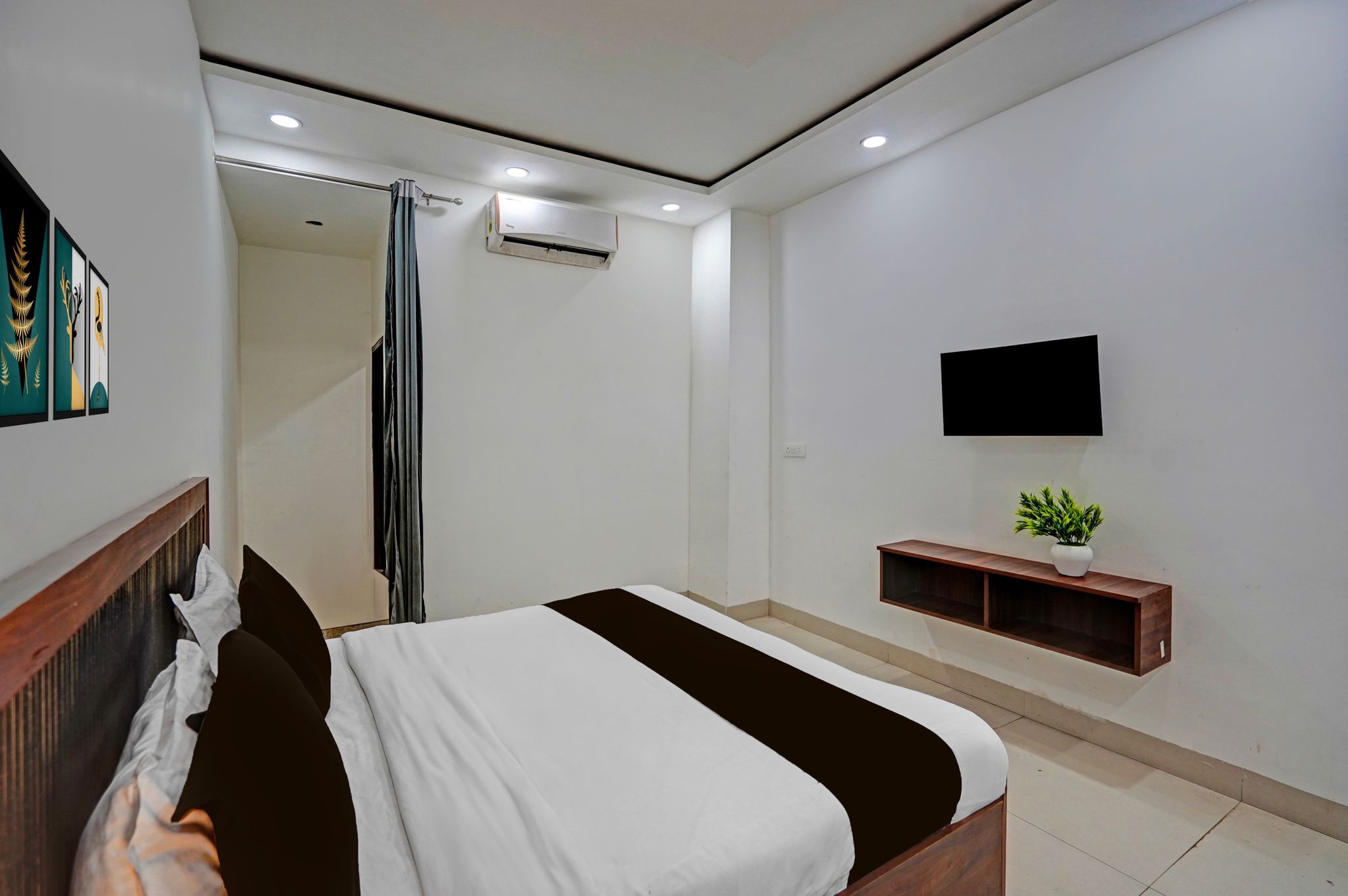 Super Hotel O Sector 110 Noida Formerly Luv Kush Tower Bhangel Classic 47