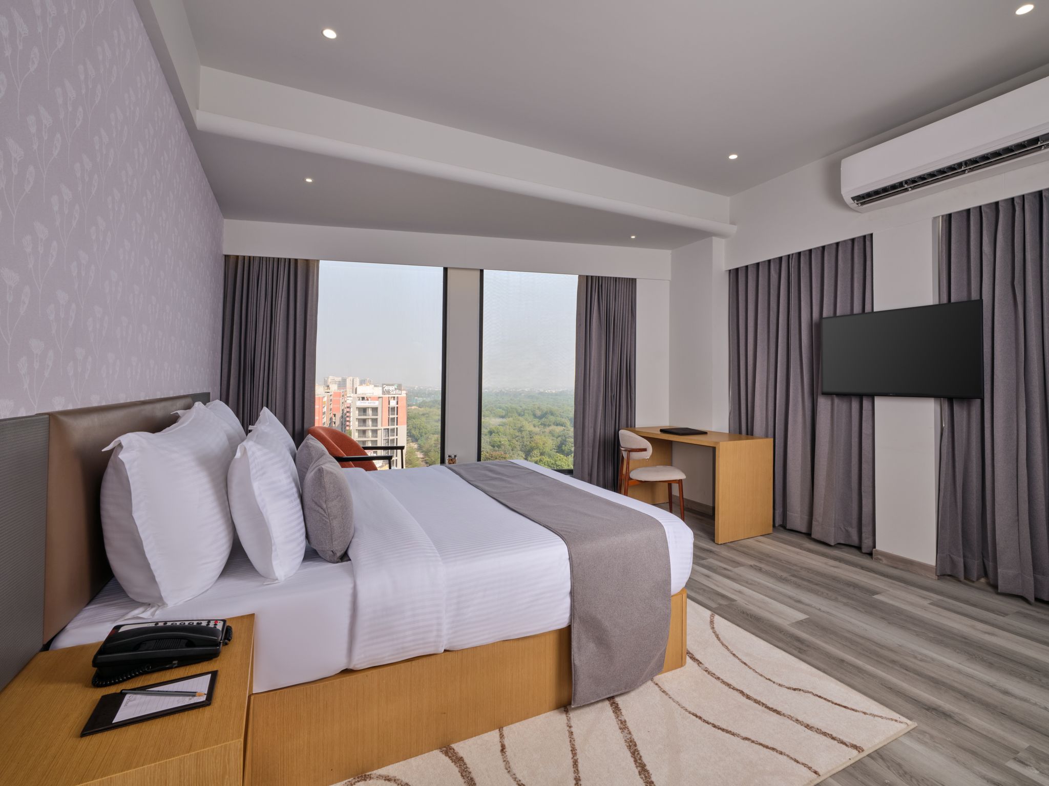  Pride Elite Gandhinagar Deluxe 2