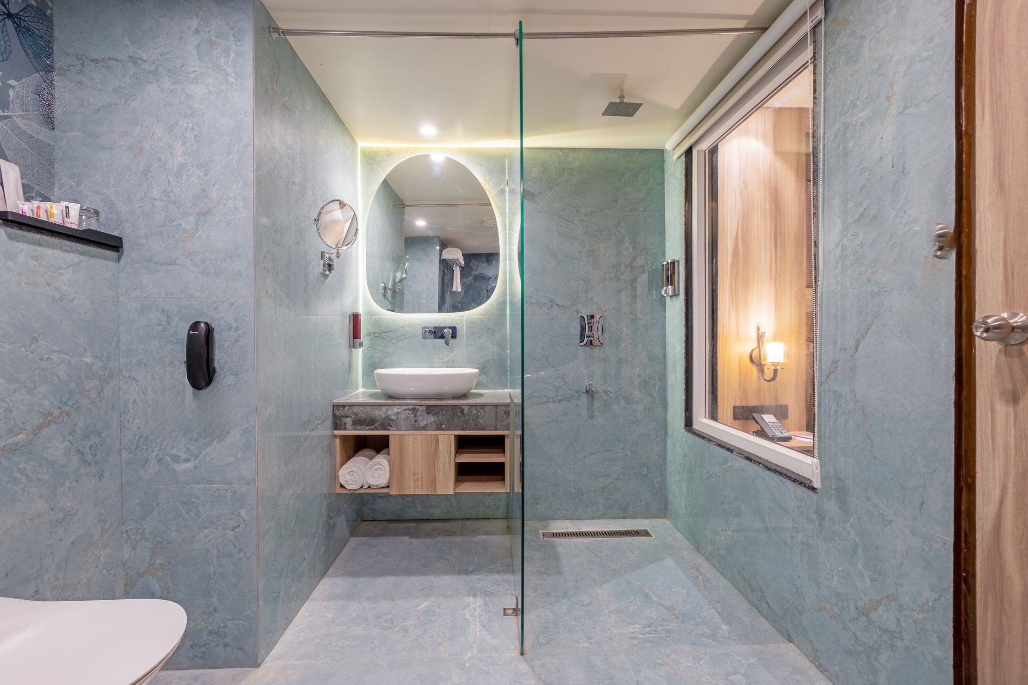 Sterling Saryu Ayodhya Junior Suite 8