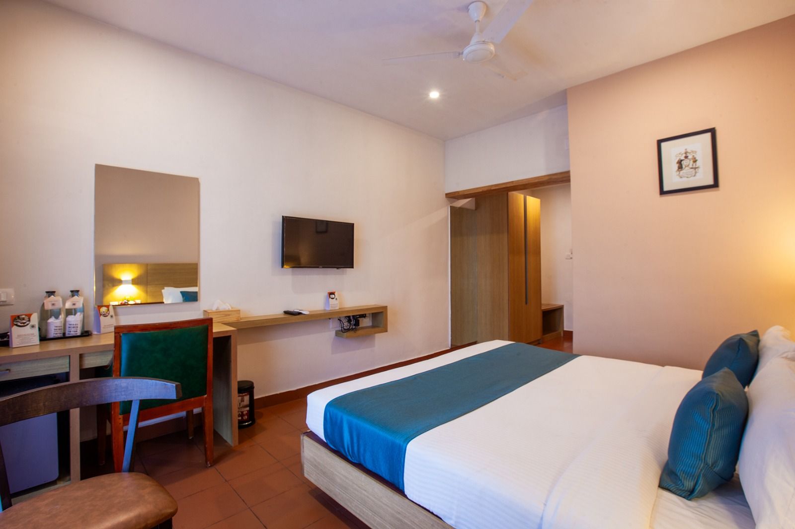 Deluxe Room with Balcony