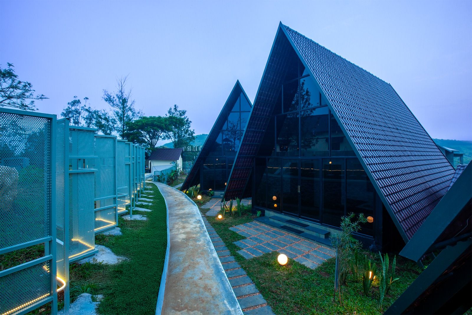 Agin Court Kuttikanam