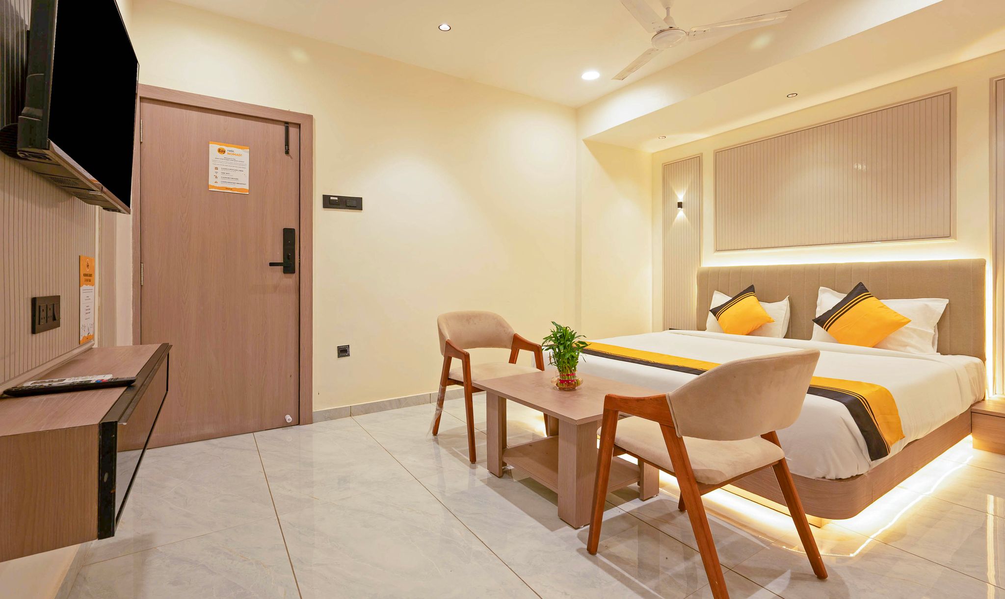 Itsy Hotels The Indra Palace Standard Room 6