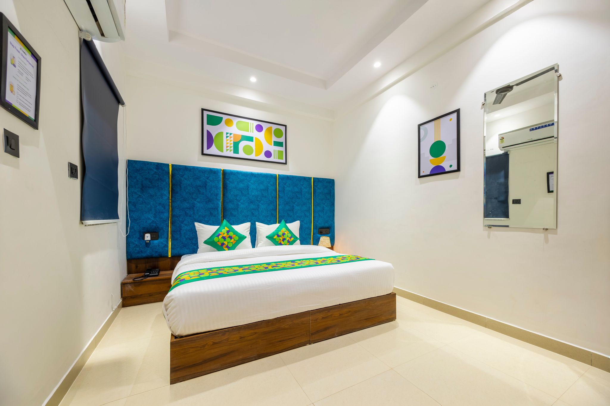 Treebo Accent Park Hotel & Banquet Economy Room  5