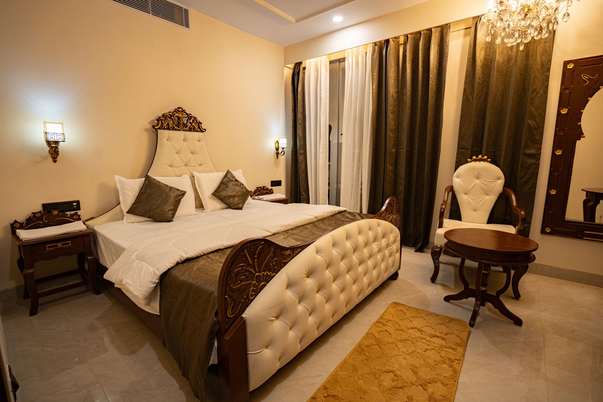 Hotel Shringar Mahal DELUX ROOM 3