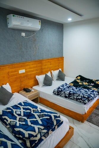 Qcent Bairagarh Resort Rishikesh