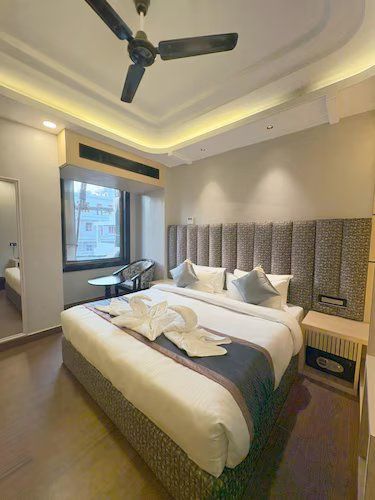 Hotel Majash Dreams Standard King Bed Room 2