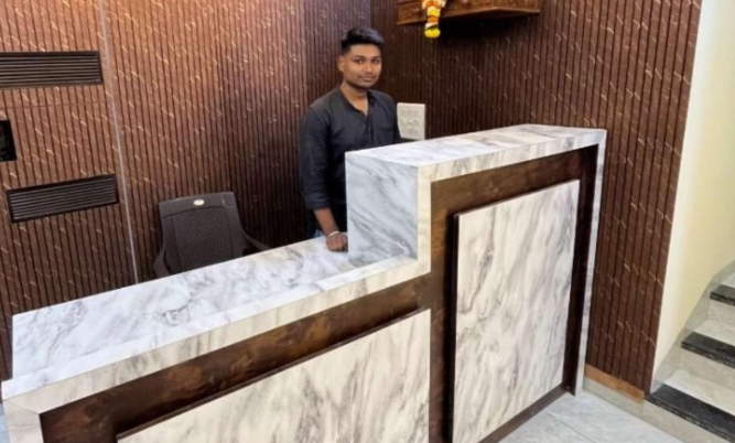 Hotel Aarti Residency Double Bed Room