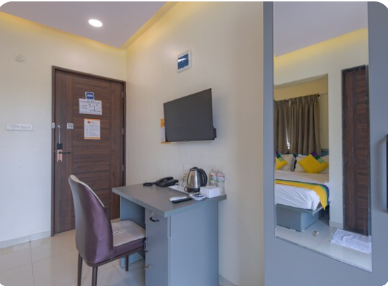 Hotel Metro  Standard Room 2