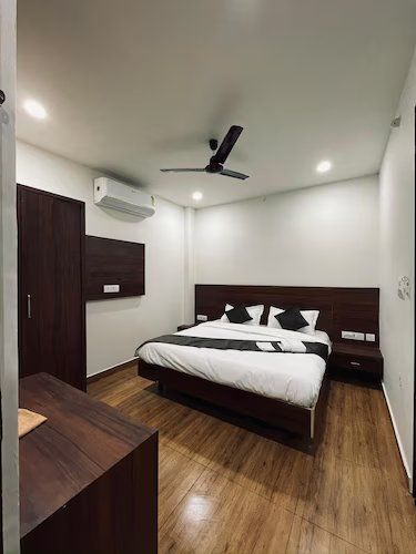 Hotel Sun Deluxe Room 2