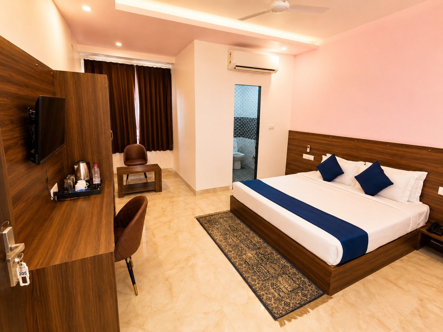 Hotel Raaso Inn