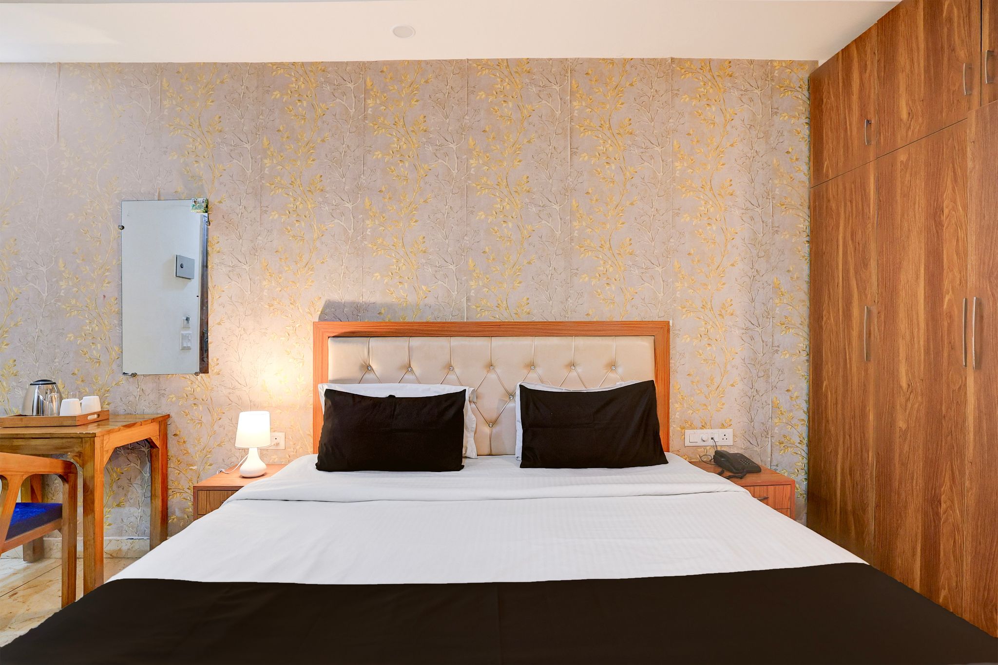 Super Townhouse Sector 122 Noida Formerly Anvi Inn Classic 11