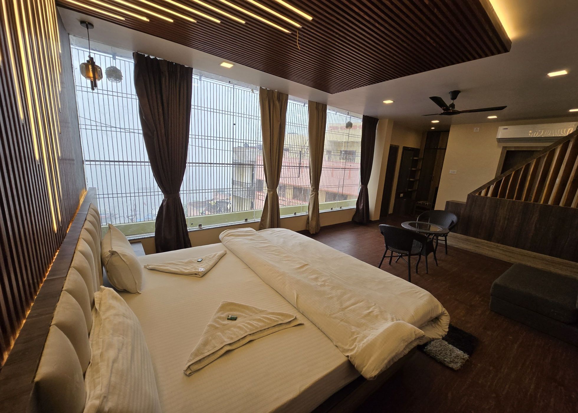  Suite Room With River View Room