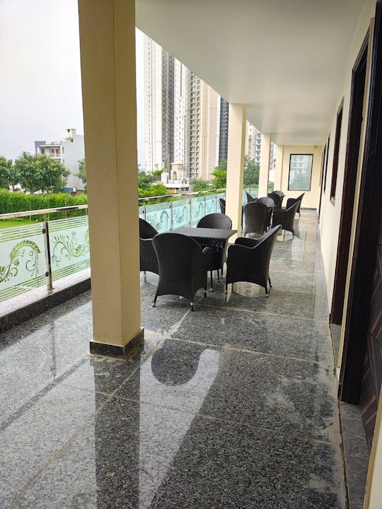 The Aamantran Greens