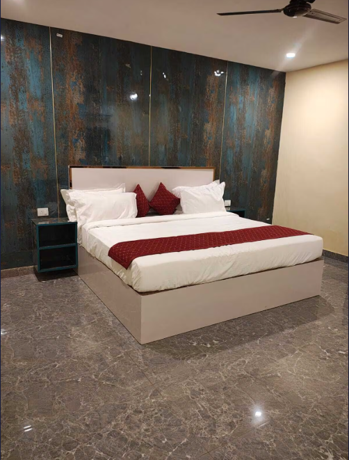 The Aamantran Greens Deluxe Double Room, 1 King Bed, Smoking, Garden View