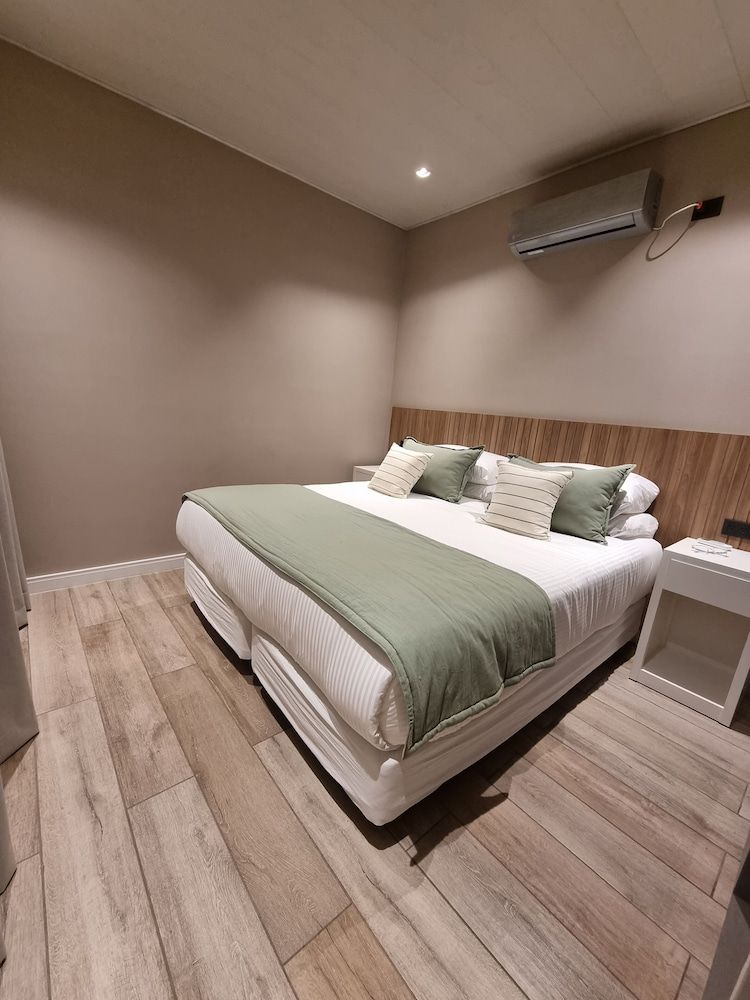 Deluxe Room, Balcony, Mountain View