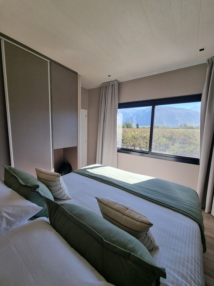 Deluxe Room, Balcony, Mountain View
