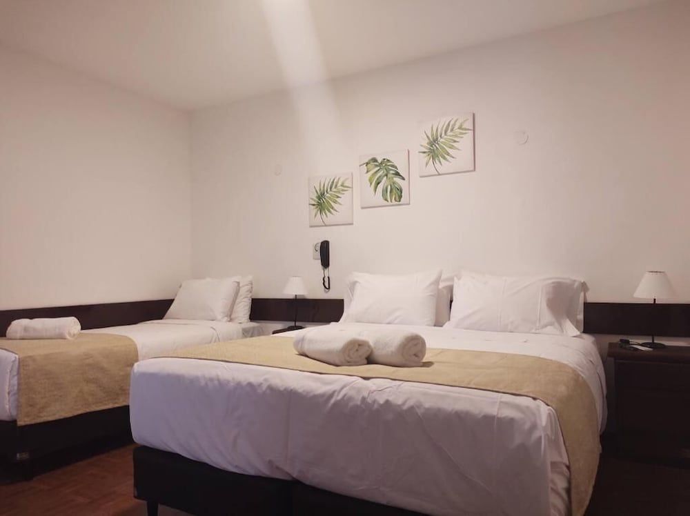 EMILIA HOTEL Superior Triple Room