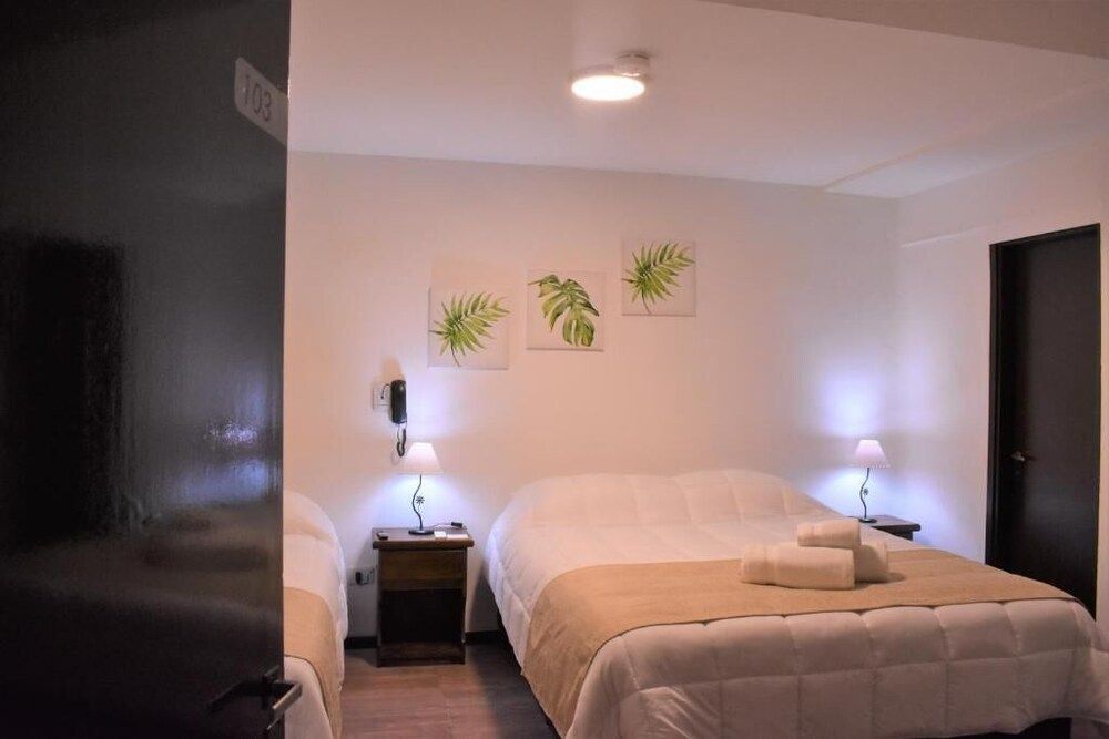 EMILIA HOTEL Superior Triple Room 2