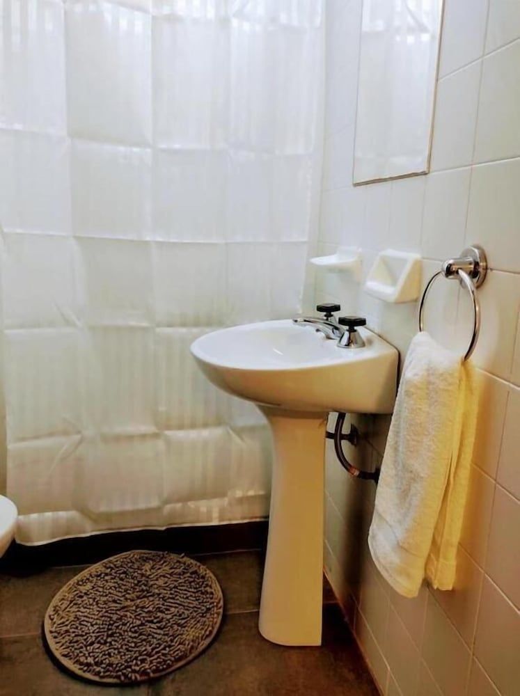 EMILIA HOTEL Standard Double Room 3