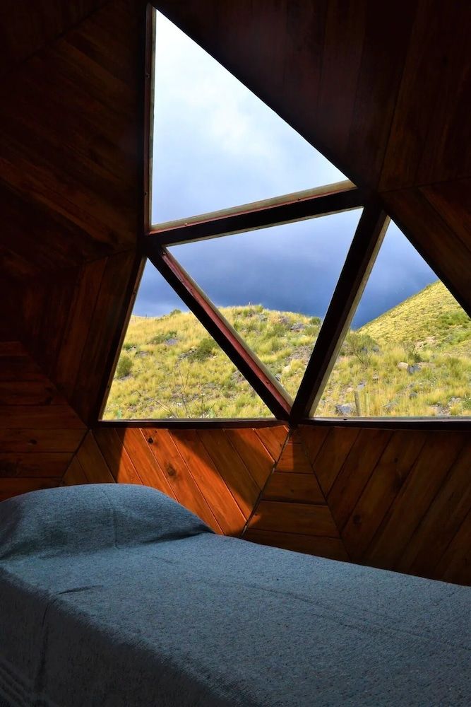 Domos Andinos HostCamp Domo Fenix 6