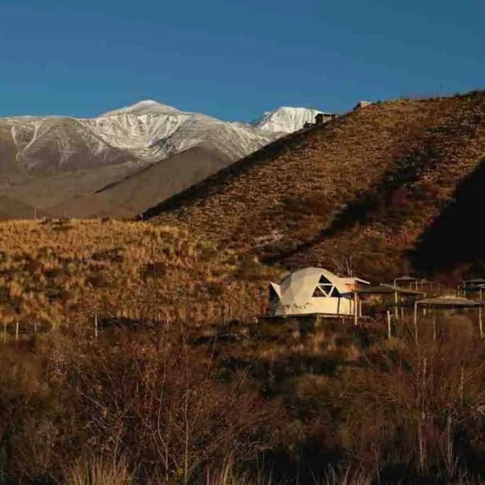 Domos Andinos HostCamp Domo Fenix 4