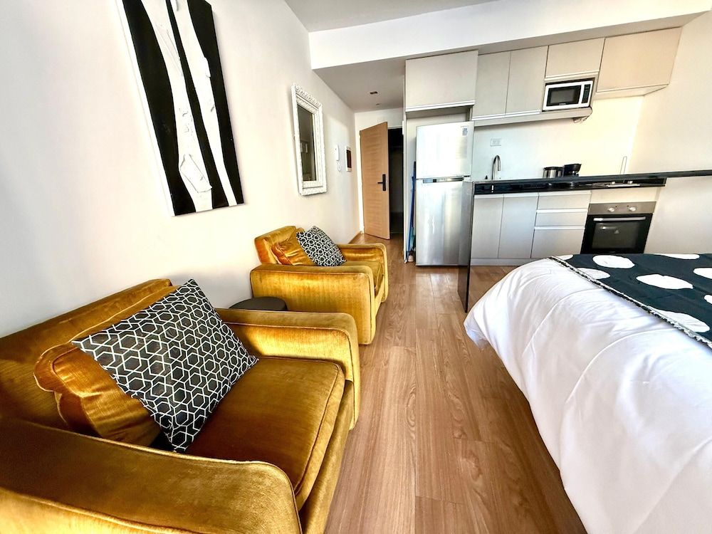 Design Quadruple Room