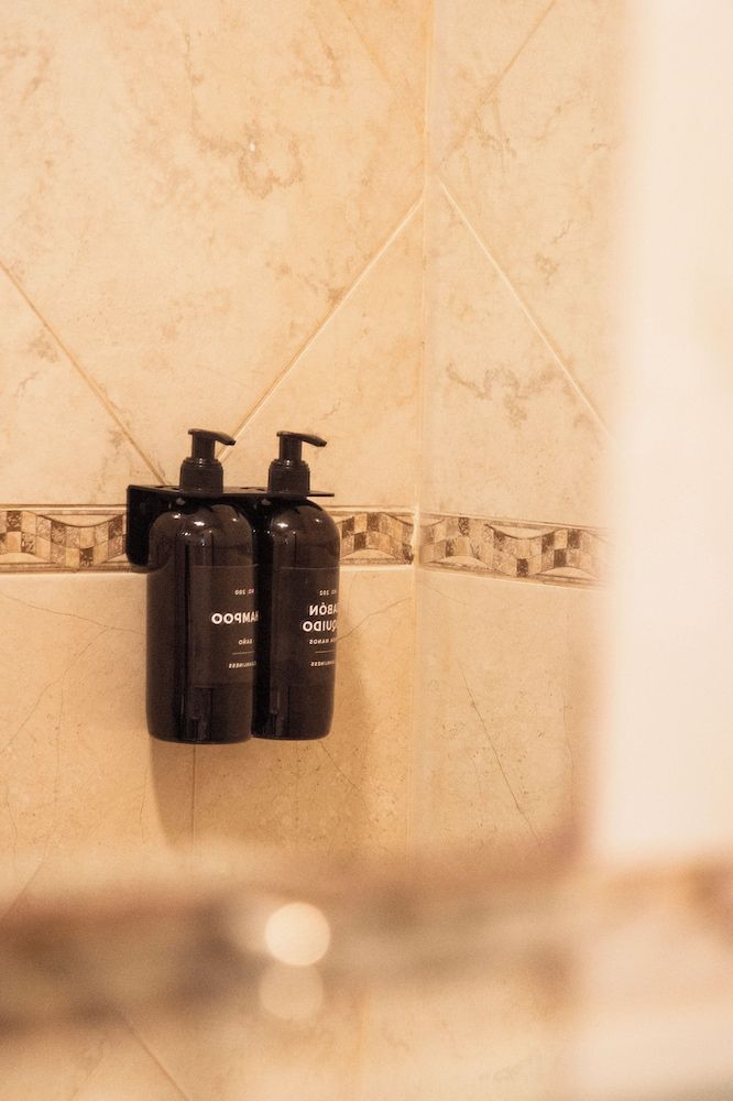 Alameda Classic Studio 10