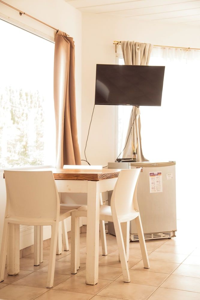 Alameda Classic Studio 11