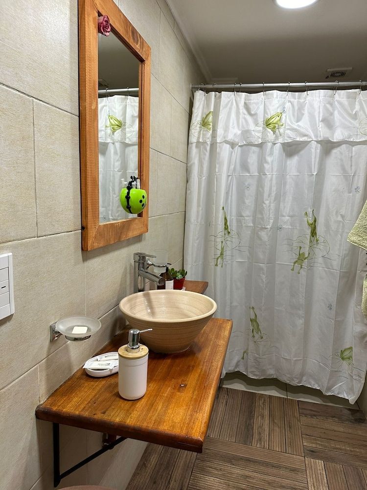 Anas inn Basic Room 5