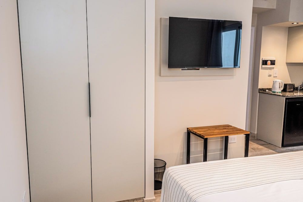 RentUp Suites Salta Superior Suite, Balcony 21