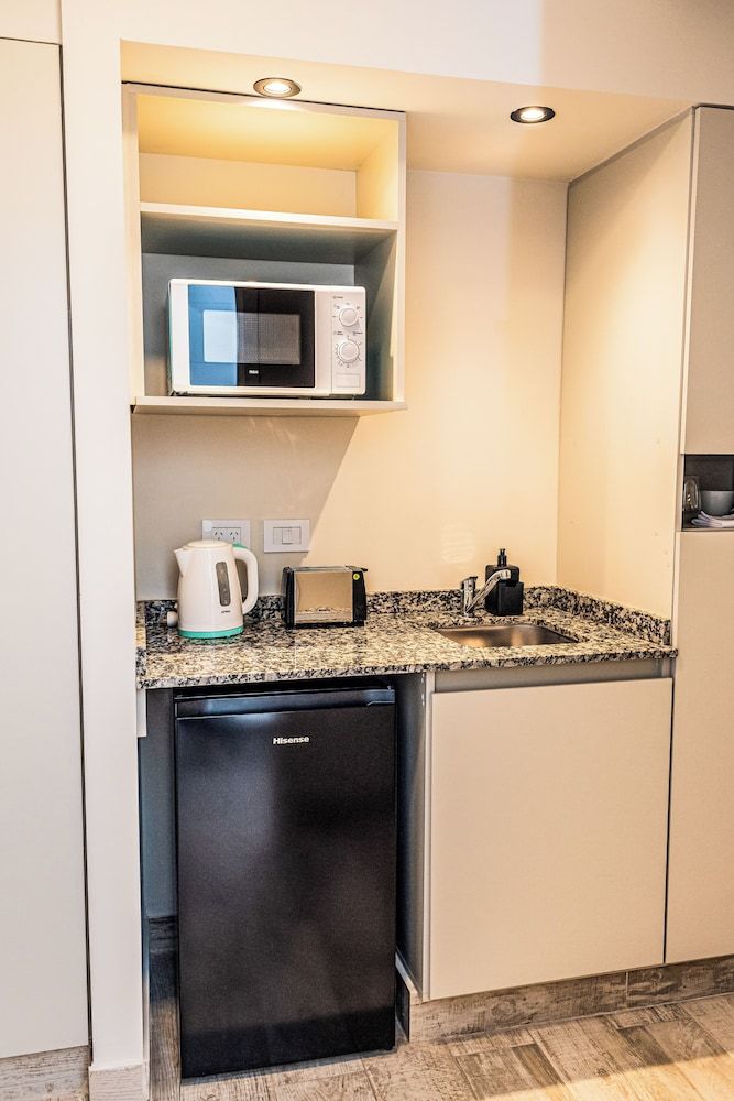 RentUp Suites Salta Double Room 28