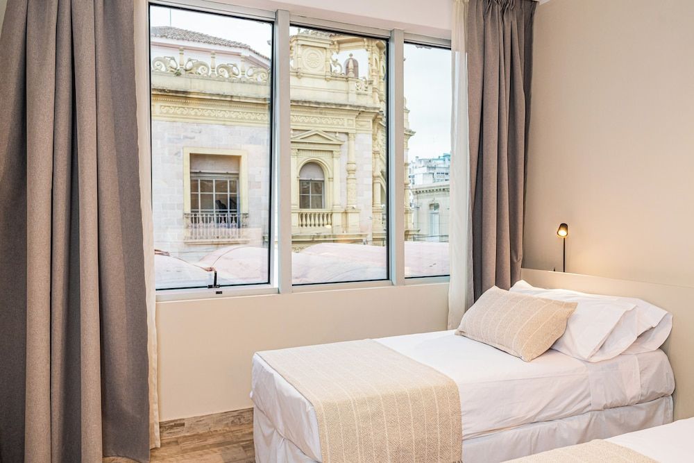 RentUp Suites Salta Double Room 21