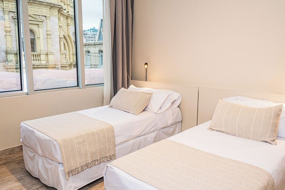 RentUp Suites Salta Double Room 2