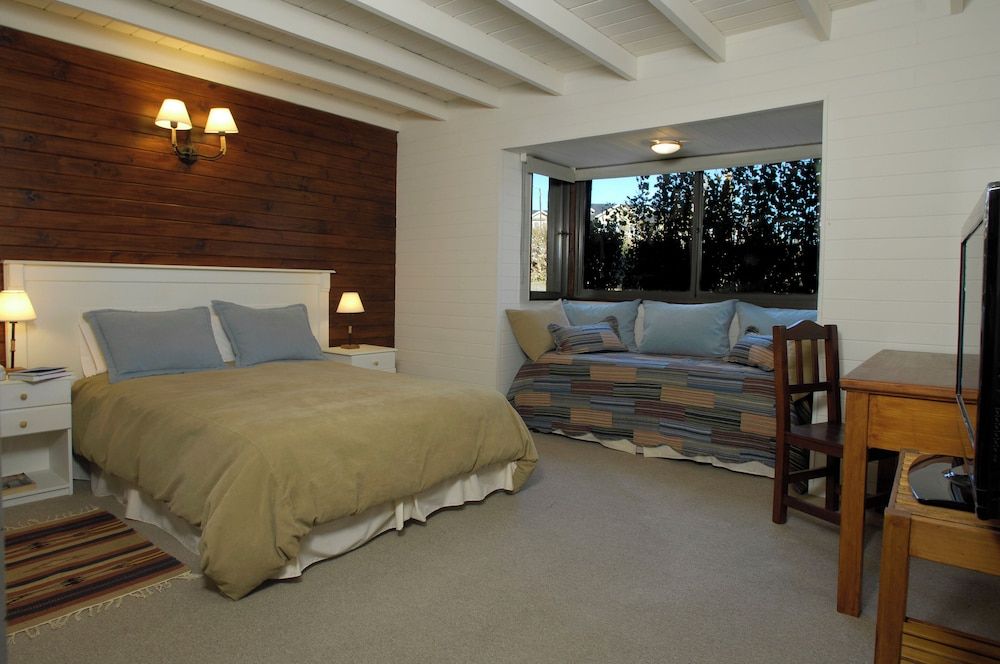 Hotel Lar Aike Standard Triple Room