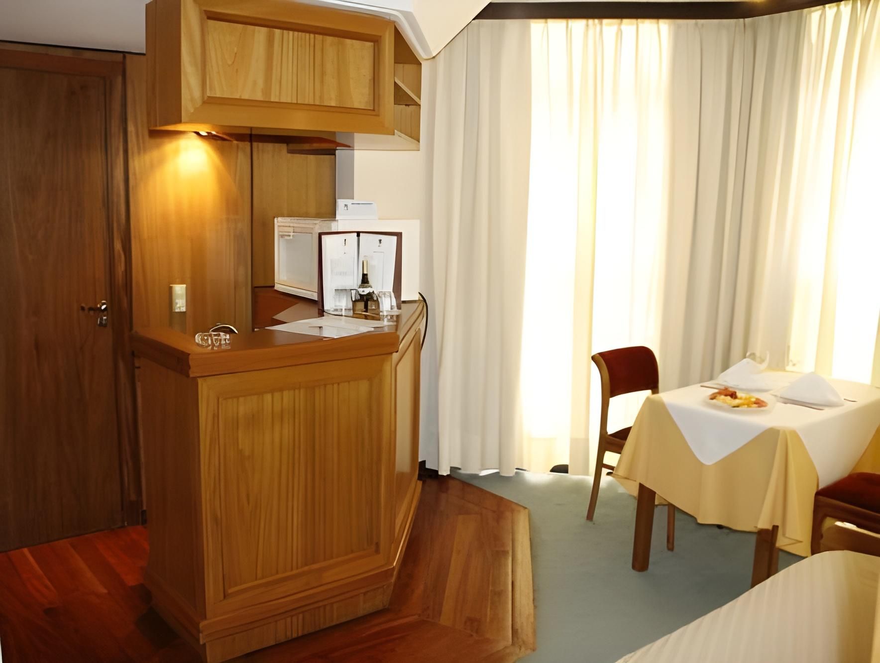 Primacy Apart Hotel Suite Apartment 3