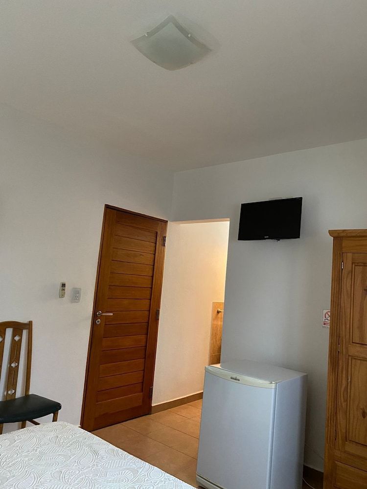 Posada d'lua Classic Quadruple Room, 1 Bedroom, Lake View 4