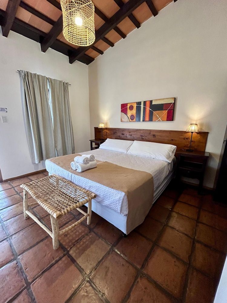 HOTEL PLAZA CAFAYATE Standard Double or Twin Room, Courtyard View 7