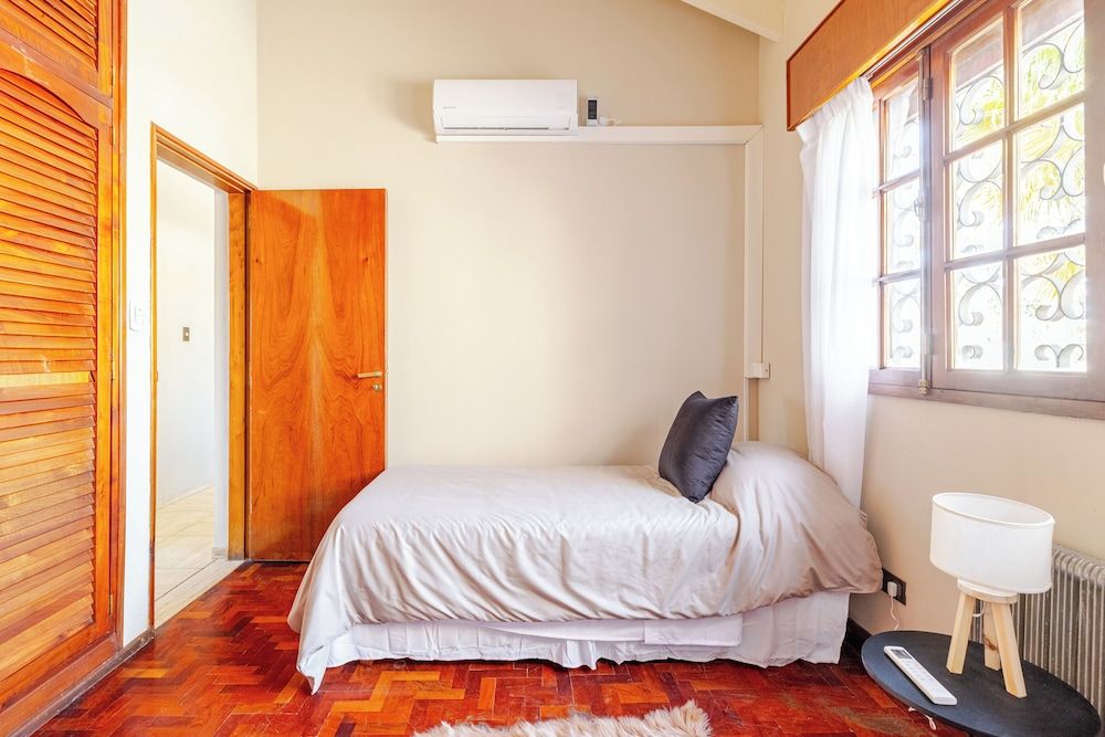 FLIPHAUS Wine Country Erlich Villa 8