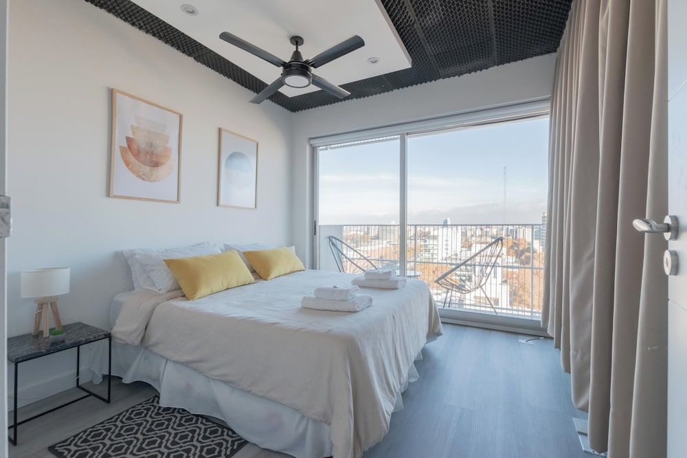 MOT Azopardo 700 Family Apartment, Balcony, River View 2