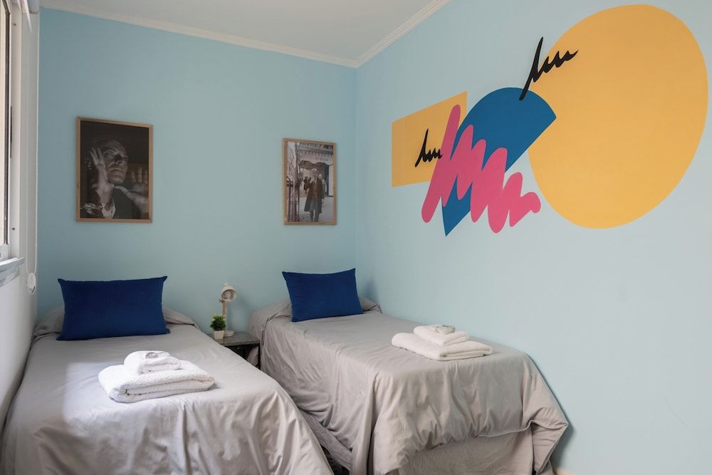 FLIPHAUS SohoVibes Townhome (A)