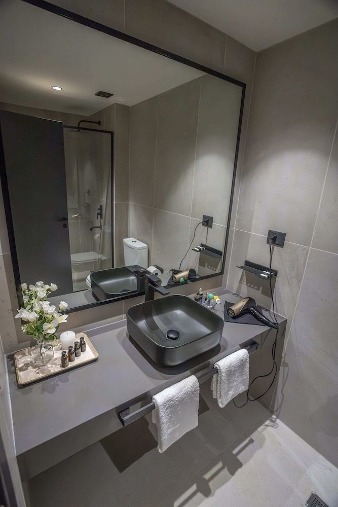 MABRA SUITES Deluxe Double or Twin Room, Non Smoking, Balcony 16