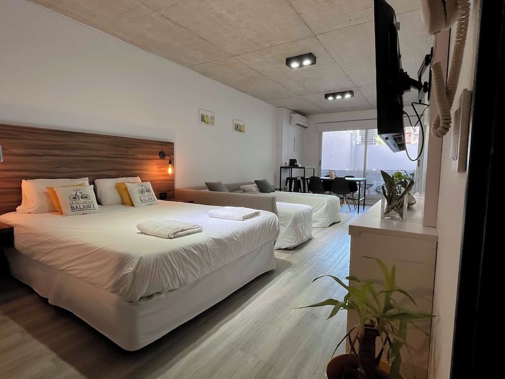 Classic Apartment, Multiple Beds, Balcony, City View