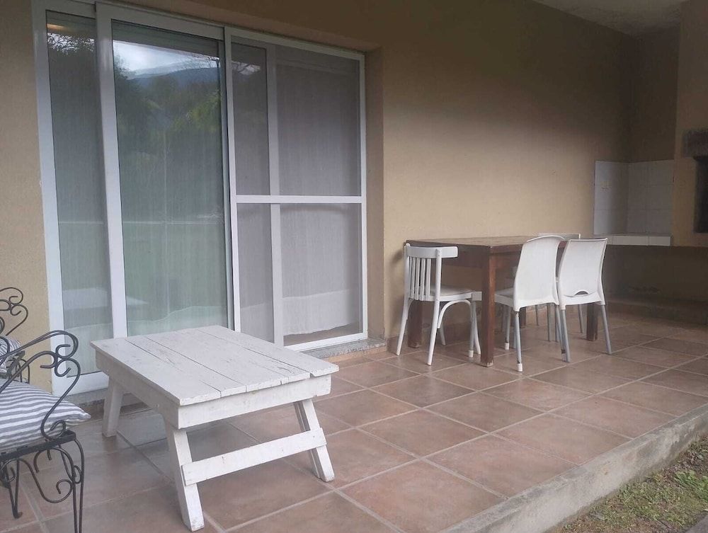 Monoambiente de Categoría Studio, 1 Bedroom, Smoking, Patio 5