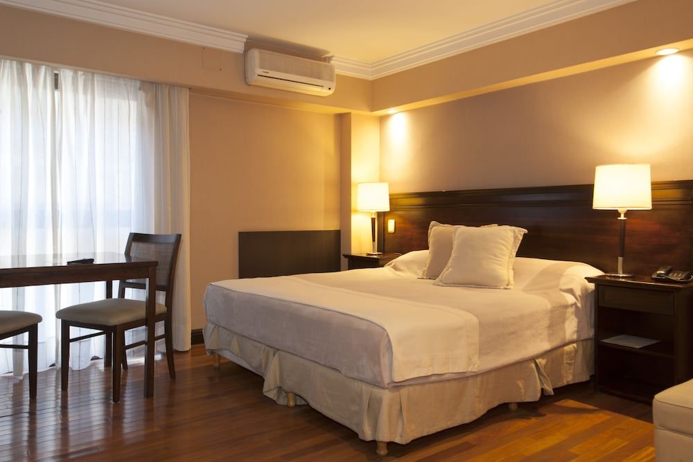 Premium Tower Suites Executive Room