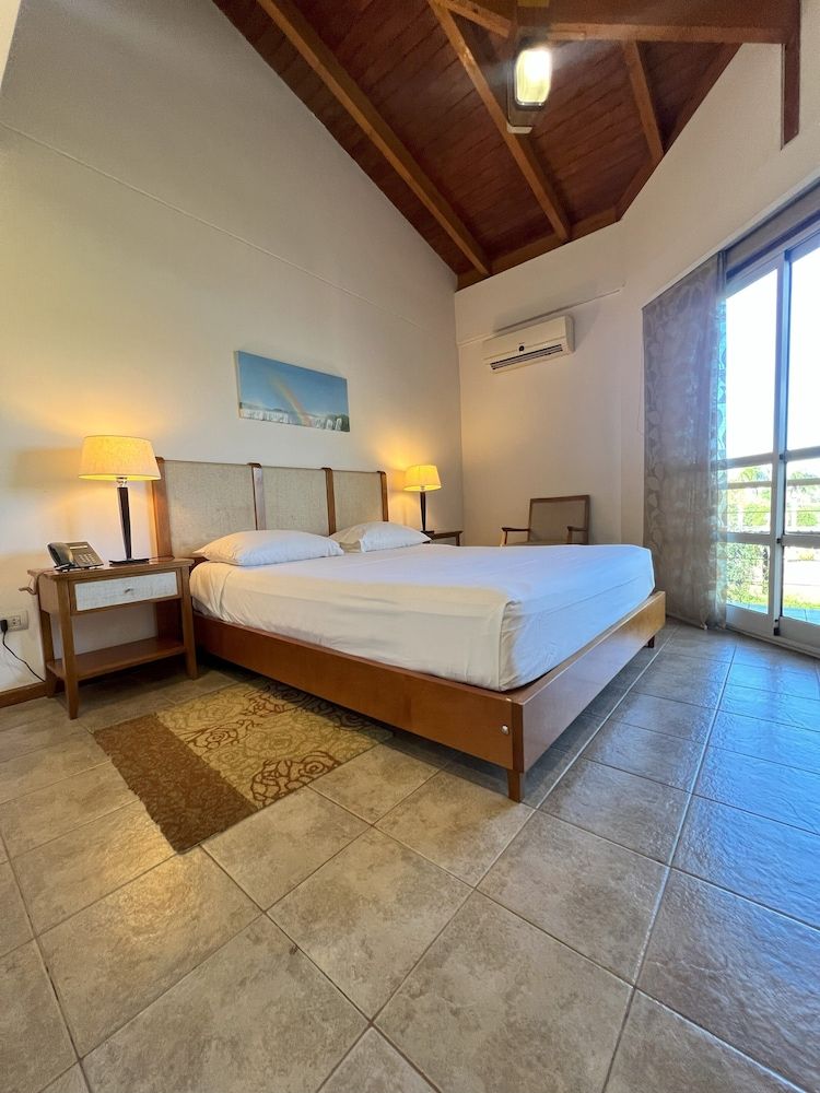 Hotel Maitei Posadas Comfort Room 4