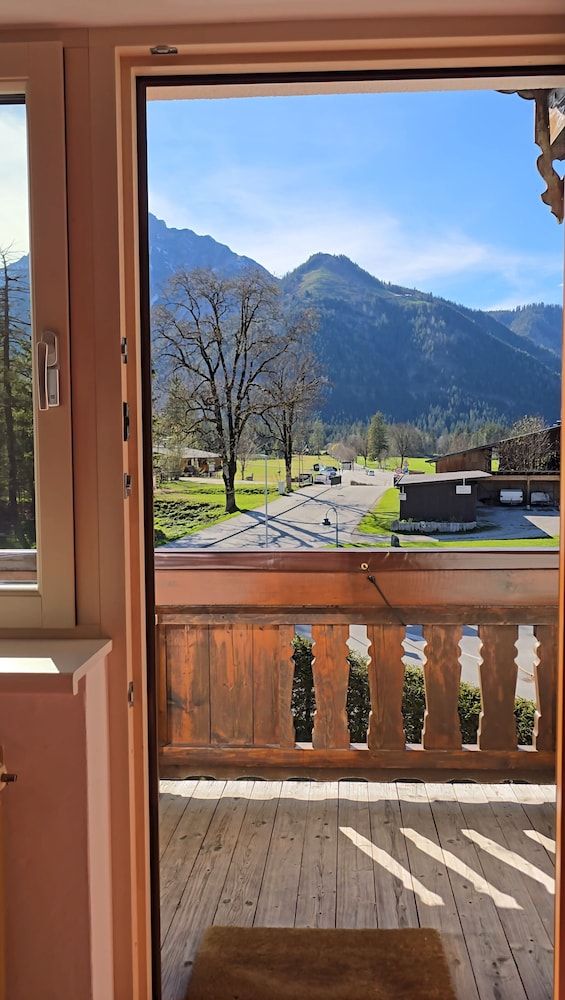 Superior Apartment, Mountain View