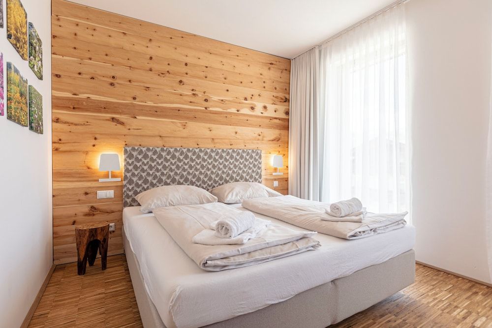 Superior Ferienwohnung mit 2 Schlafzimmern und Saunabereich