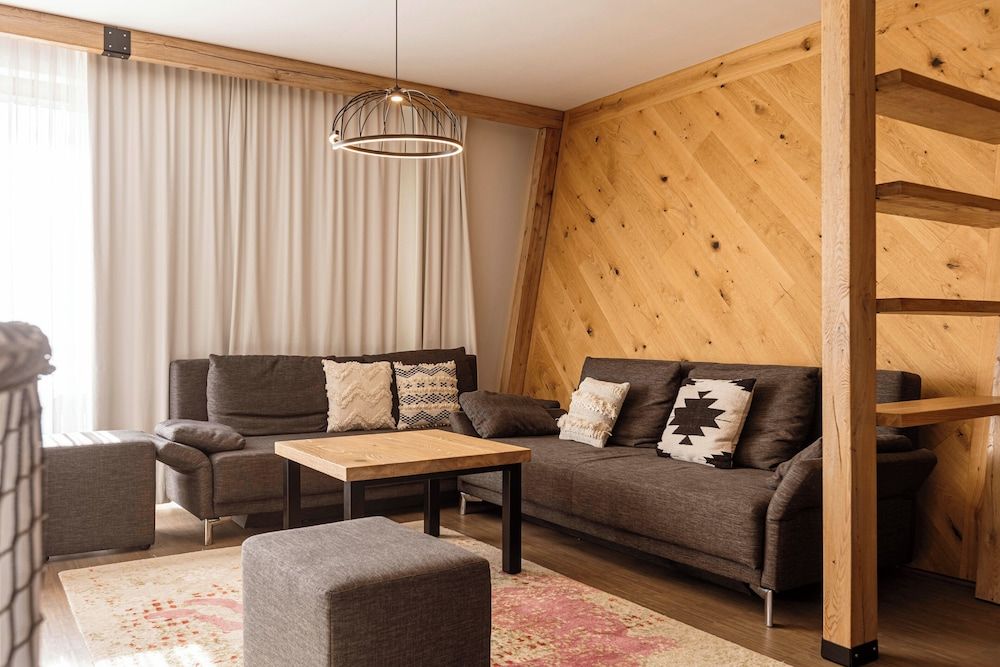 Superior Ferienwohnung mit 3 Schlafzimmern und privater Sauna