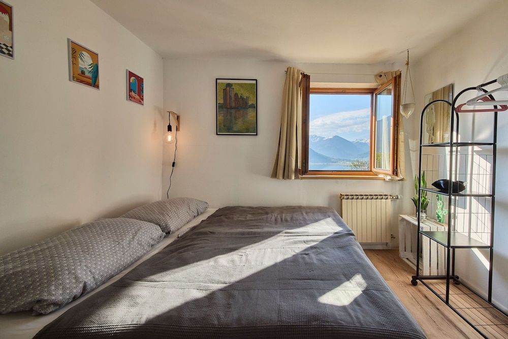 Comfort Apartment, Non Smoking, Mountain View